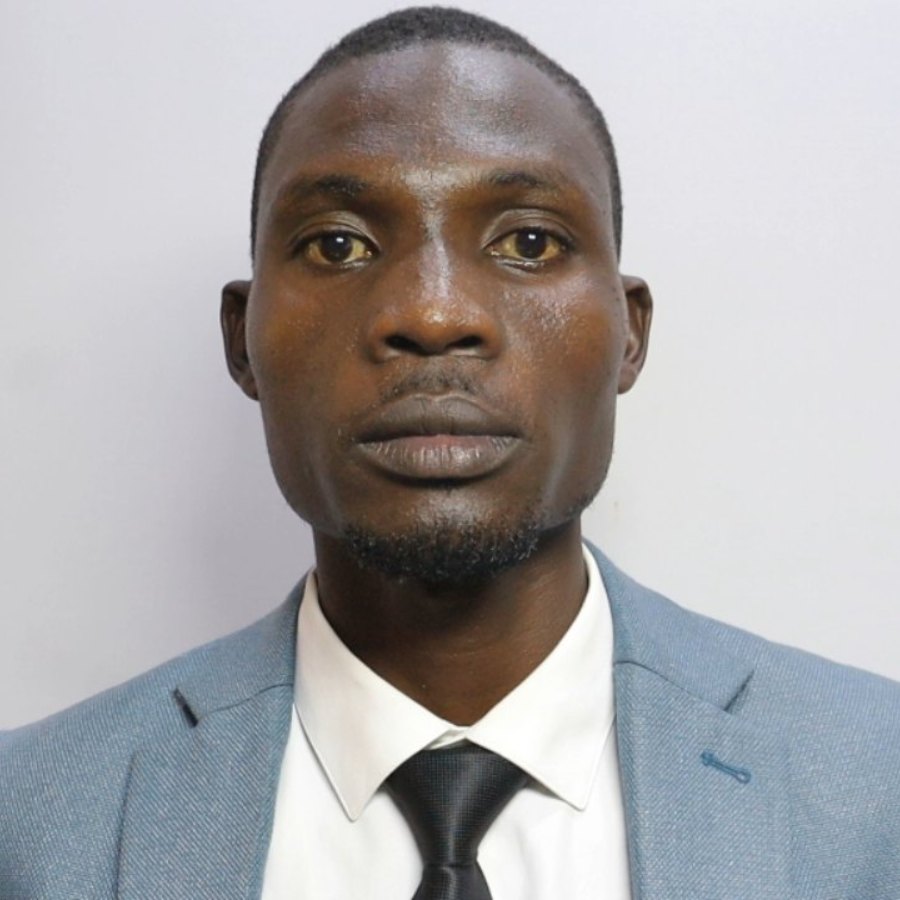 Mr Seno Hannington